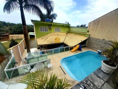 Casa para Venda, em Duque de Caxias, bairro Parque A Equitativa, 4 dormit�rios, 4 banheiros, 1 su�te, 3 vagas