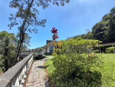 Casa para Venda, em Petrpolis, bairro Quitandinha, 4 dormitrios, 3 banheiros, 2 sutes, 6 vagas