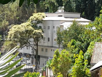 Apartamento para Venda, em Petrpolis, bairro Pedro do Rio, 2 dormitrios, 1 banheiro, 1 vaga